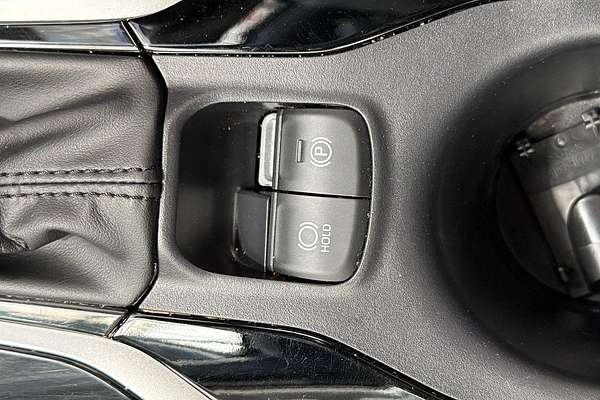 2024 Toyota Corolla Cross Atmos MXGH10R