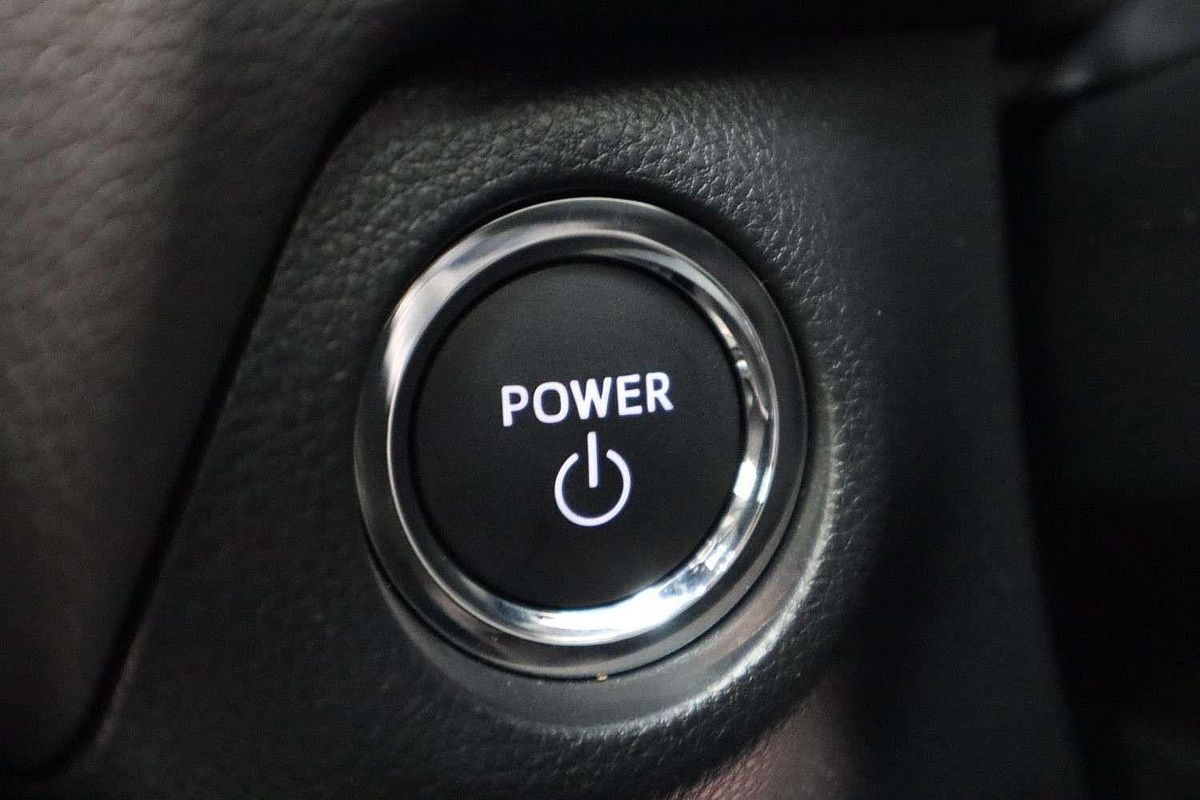 2024 Toyota RAV4 XSE AXAH54R