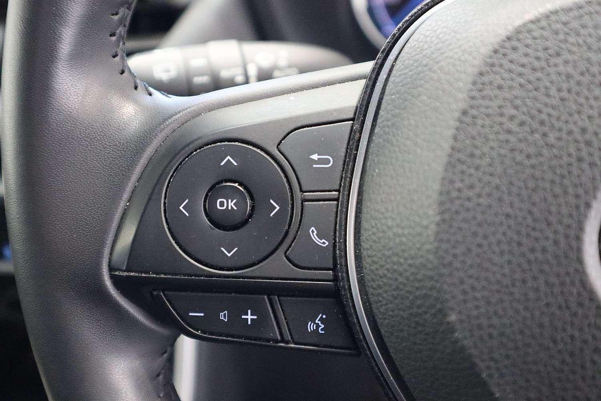 2021 Toyota RAV4 Cruiser AXAH52R