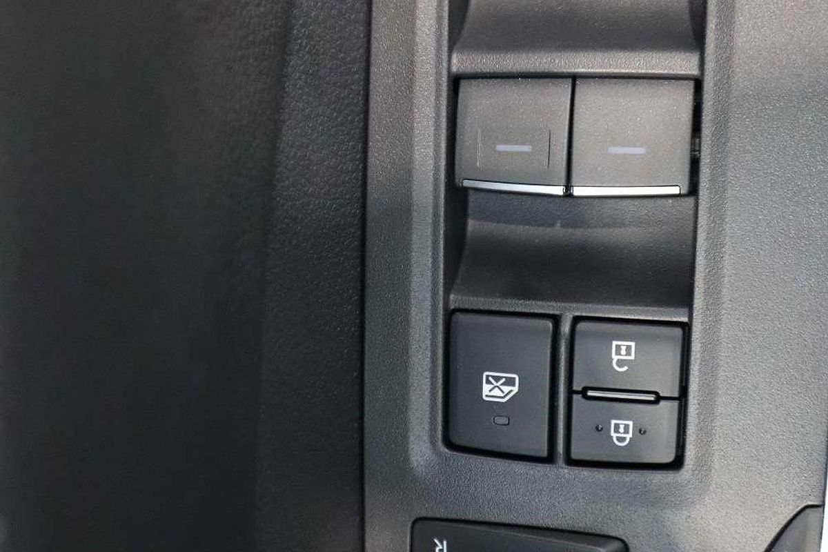 2024 Toyota RAV4 XSE AXAH54R