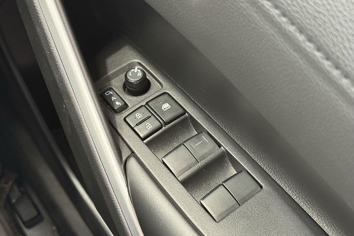 2024 Toyota Corolla Cross Atmos MXGH10R