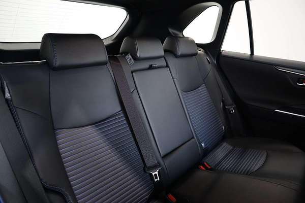 2024 Toyota RAV4 XSE AXAH54R