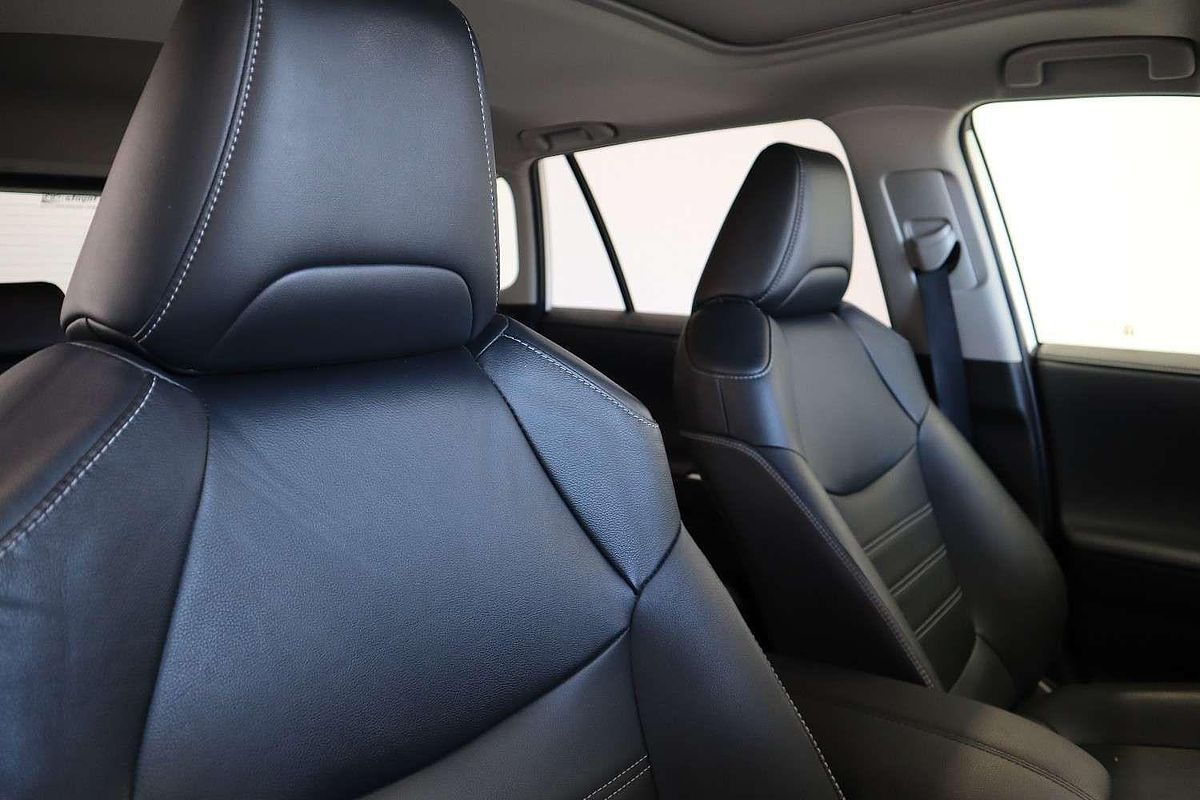 2021 Toyota RAV4 Cruiser AXAH52R