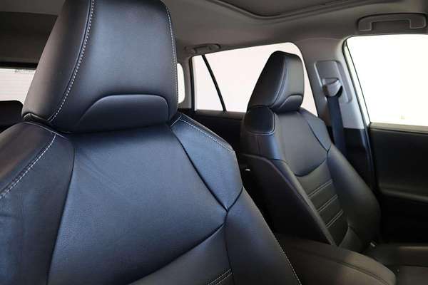 2021 Toyota RAV4 Cruiser AXAH52R