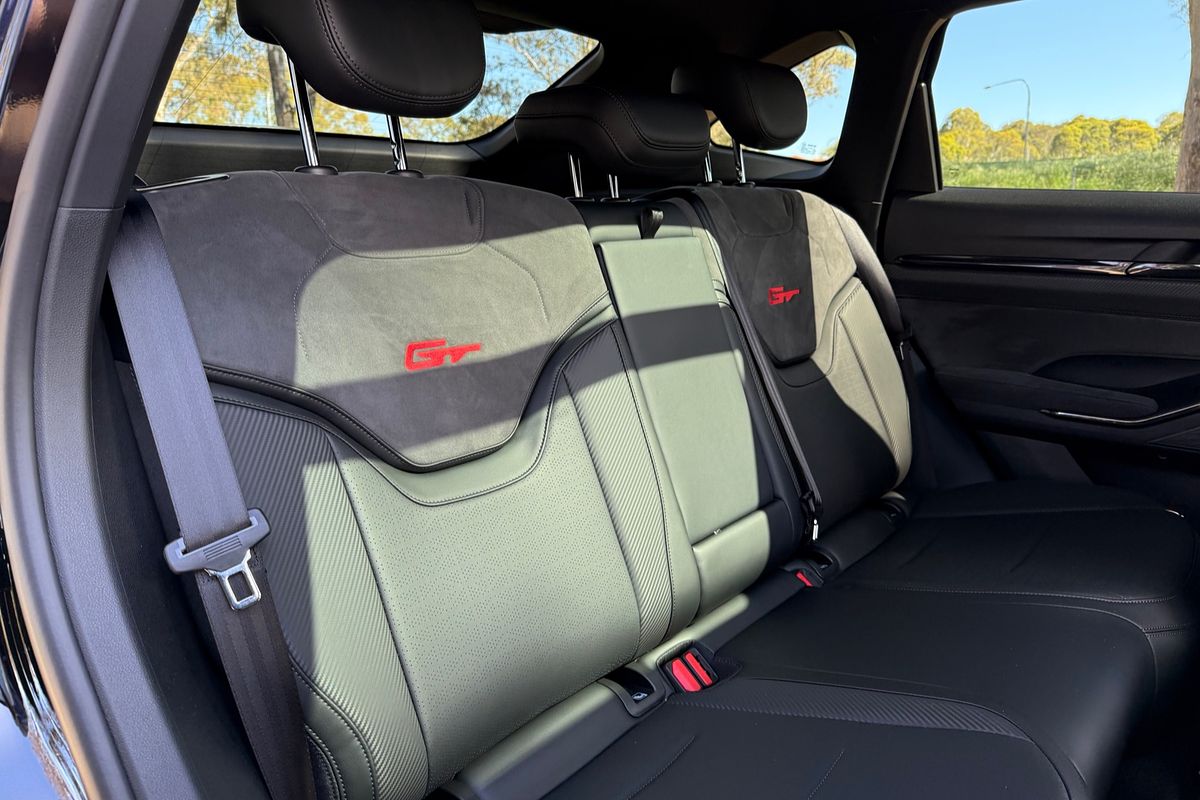 2025 GWM Haval H6GT Ultra PHEV B03