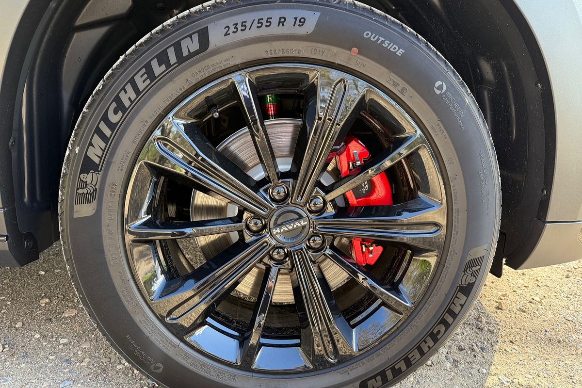 2025 GWM Haval H6GT Ultra PHEV B03