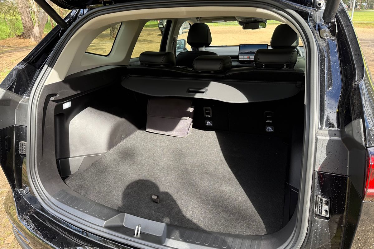 2025 GWM Haval H6 Ultra PHEV B01