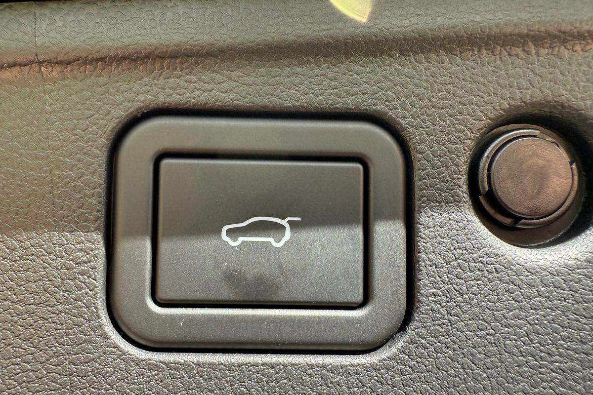 2025 GWM Haval H6 Ultra PHEV B01