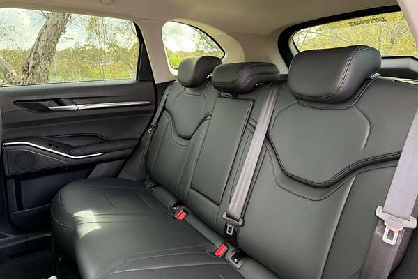 2025 GWM Haval H6 Ultra PHEV B01