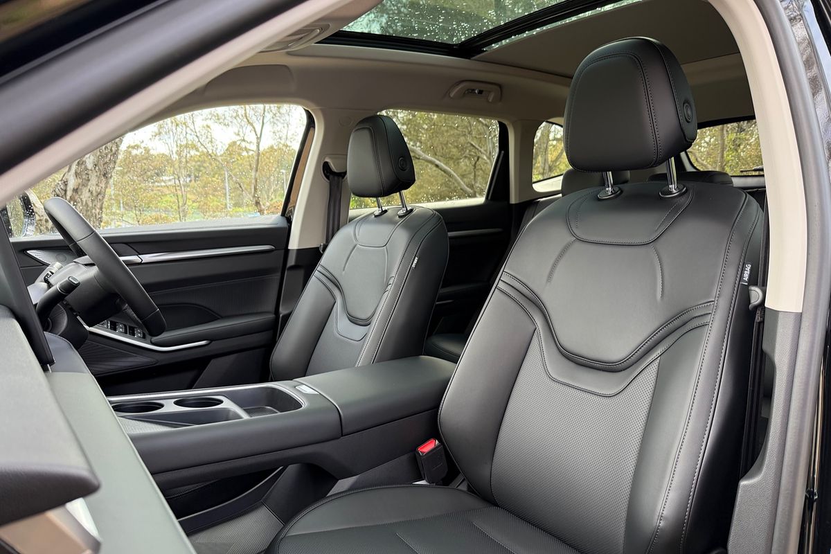 2025 GWM Haval H6 Ultra PHEV B01