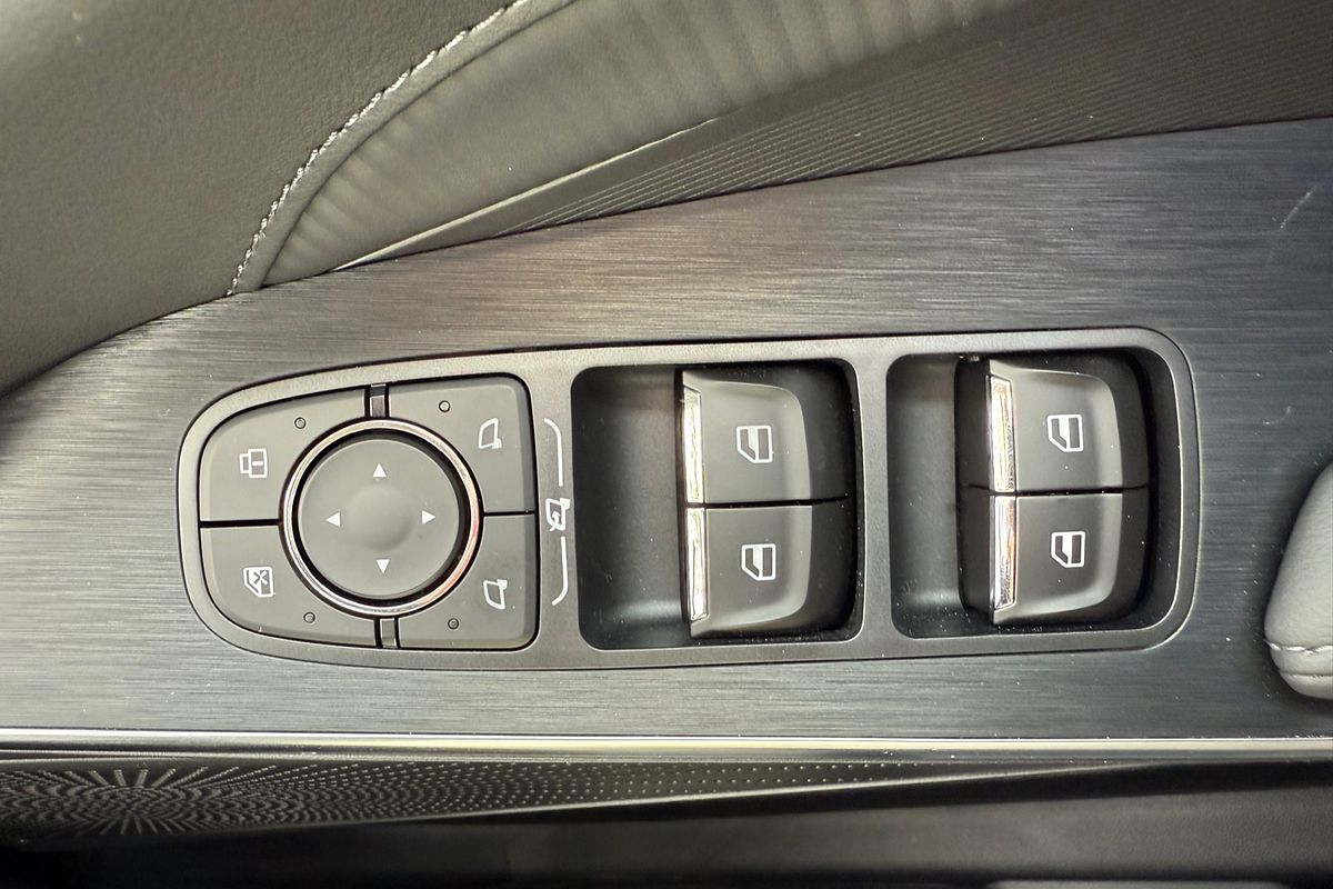 2025 GWM Haval H6 Ultra PHEV B01