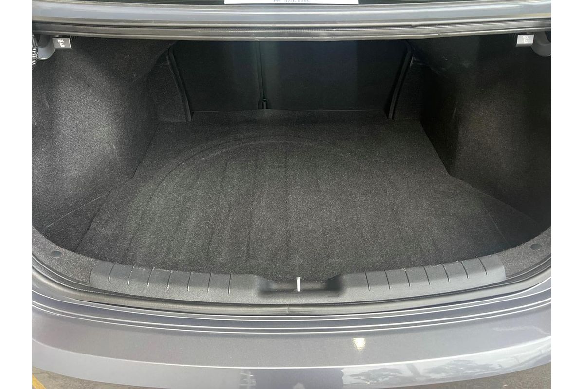 2019 Hyundai Elantra Active AD.2