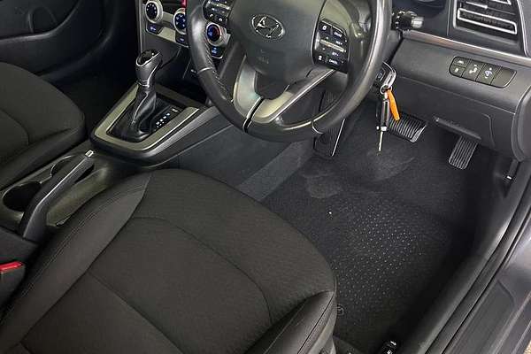 2019 Hyundai Elantra Active AD.2