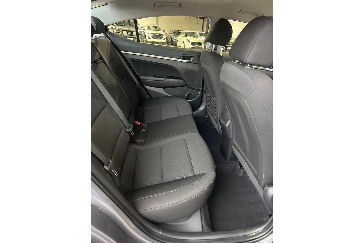 2019 Hyundai Elantra Active AD.2