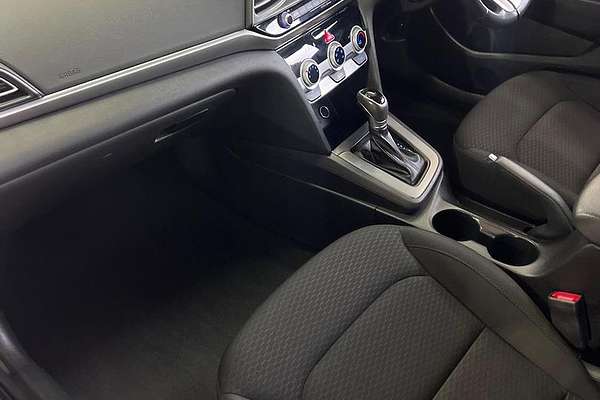 2019 Hyundai Elantra Active AD.2