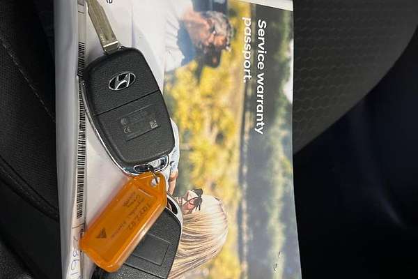 2019 Hyundai Elantra Active AD.2