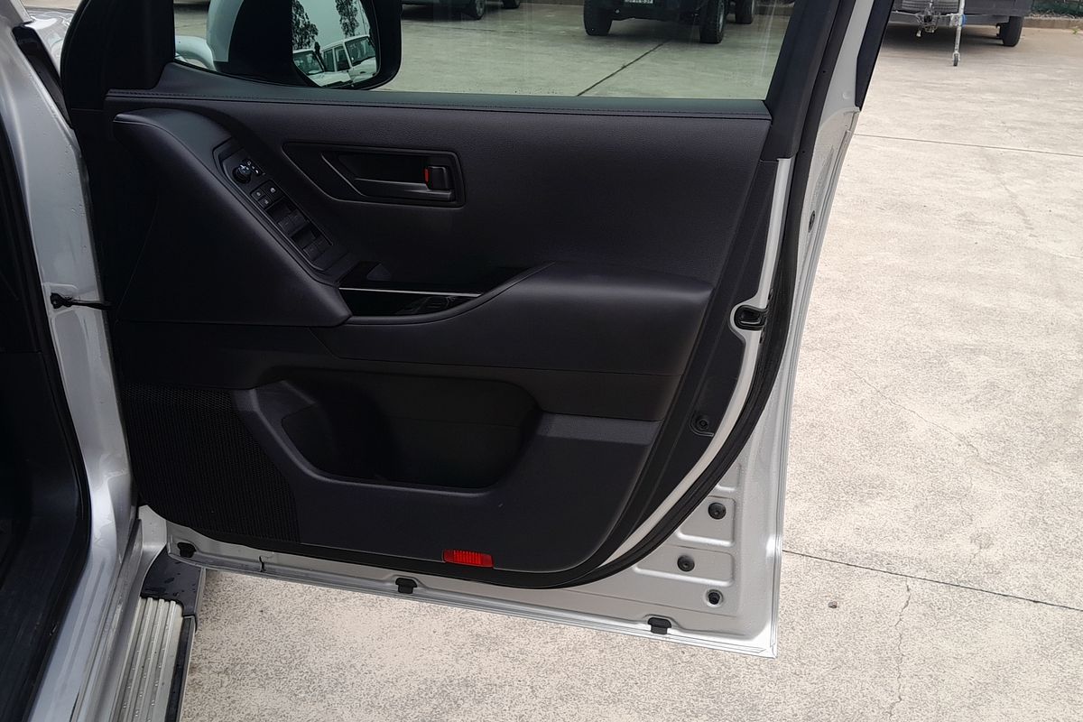 2023 Toyota Landcruiser GXL FJA300R