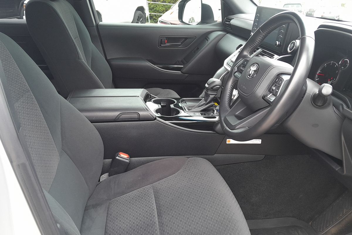 2023 Toyota Landcruiser GXL FJA300R