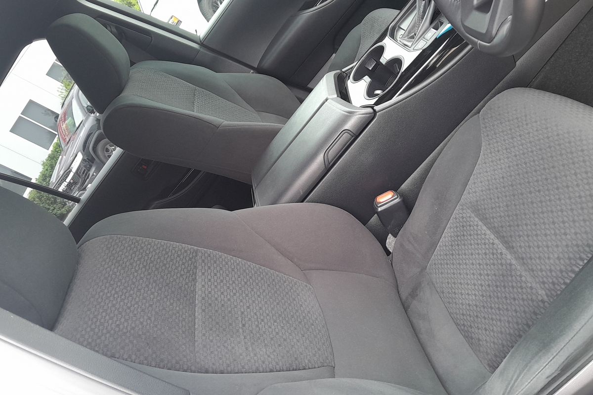 2023 Toyota Landcruiser GXL FJA300R