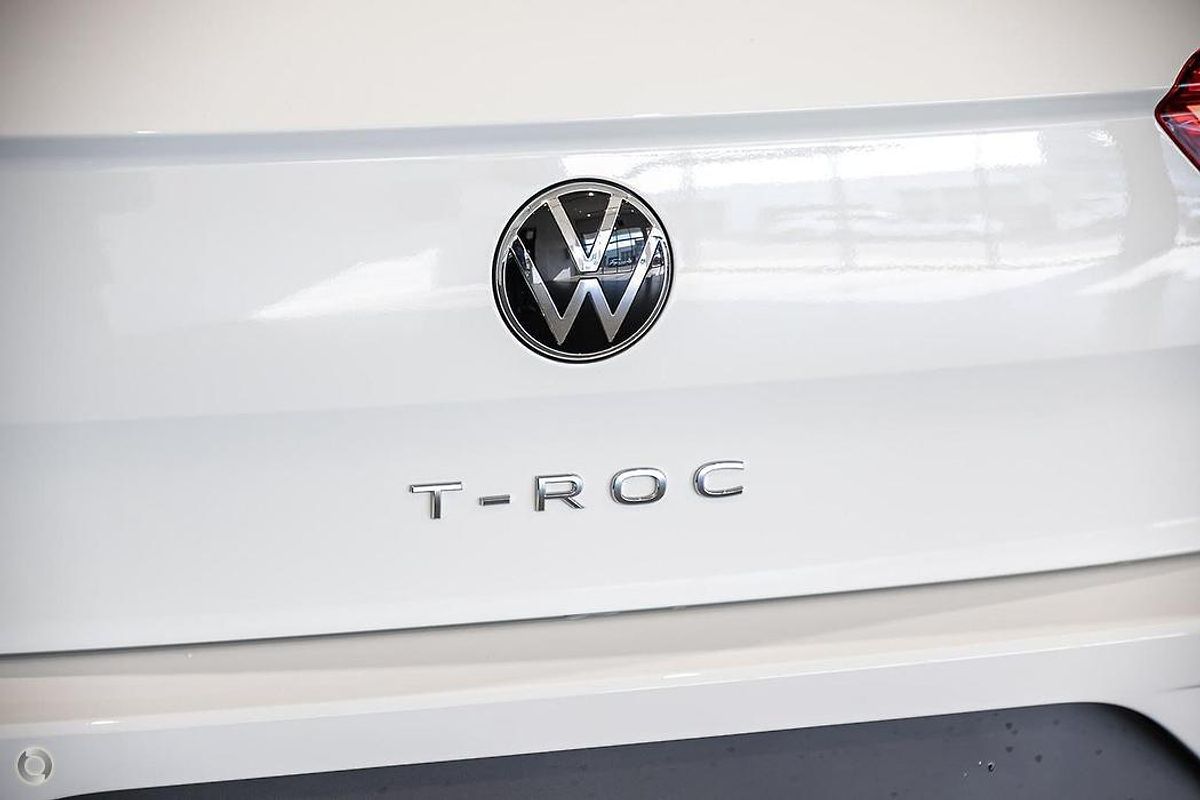 2025 Volkswagen T-Roc 110TSI Style D11