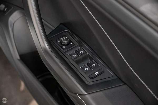 2025 Volkswagen T-Roc 110TSI Style D11