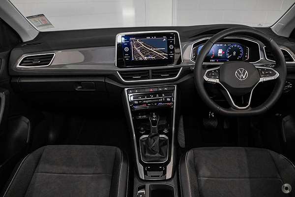 2025 Volkswagen T-Roc 110TSI Style D11