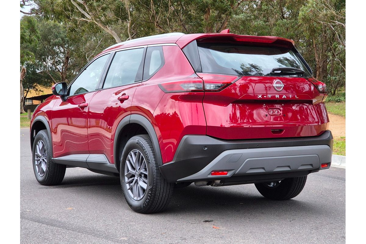 2023 Nissan X-TRAIL ST T33