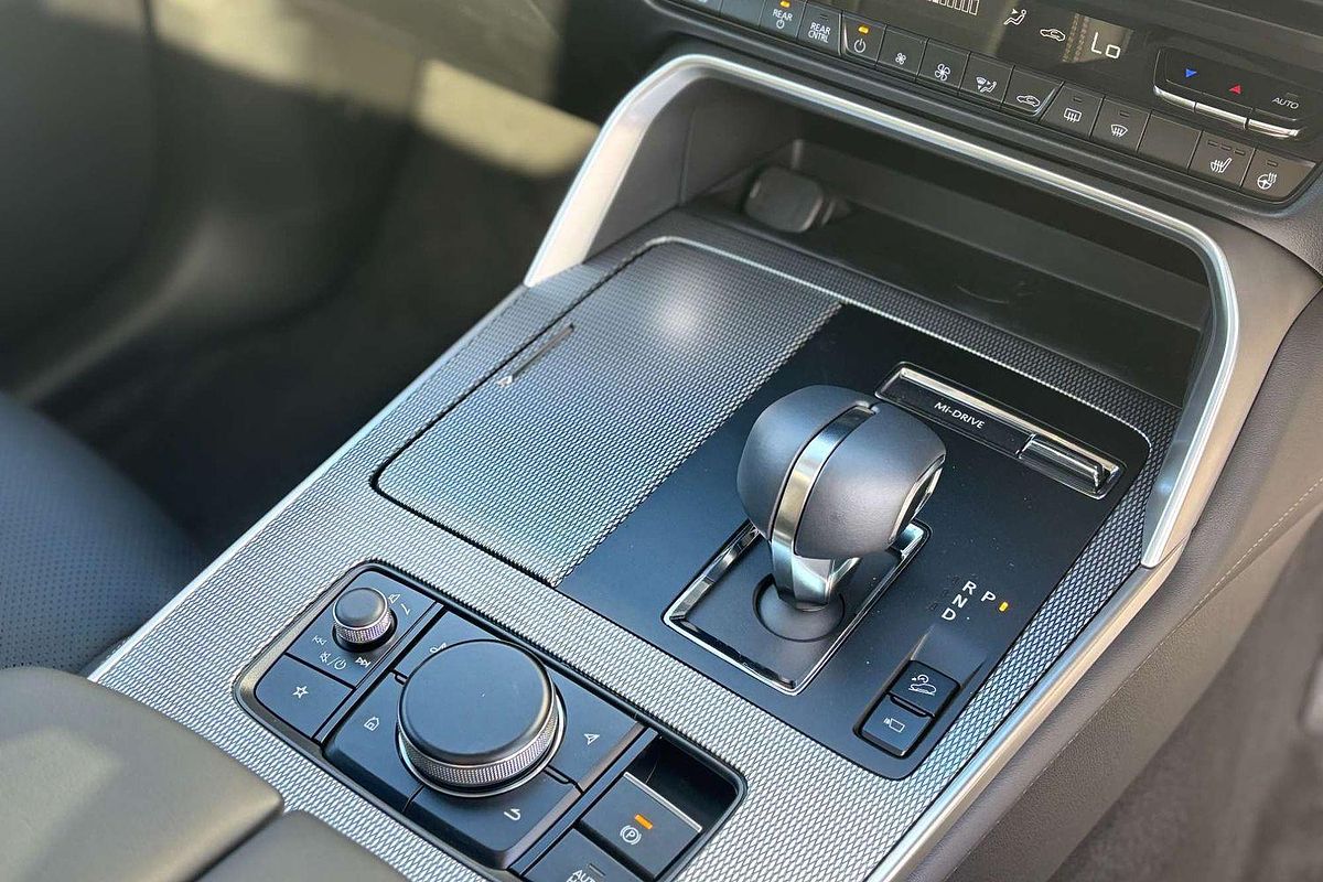 2025 Mazda CX-90 G50e GT KK