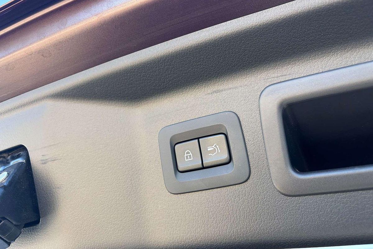 2024 Mazda CX-80 G40e GT KL