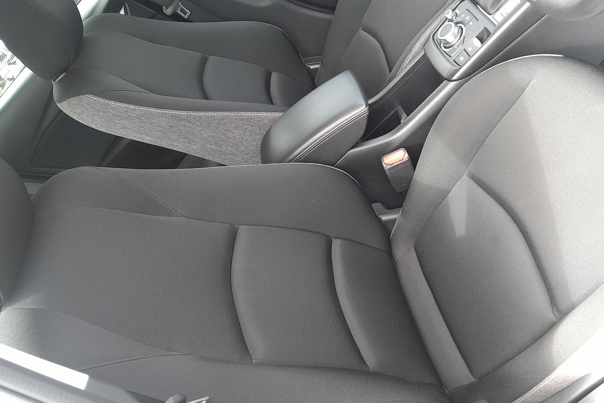 2024 Mazda 3 G20 PURE 300Q