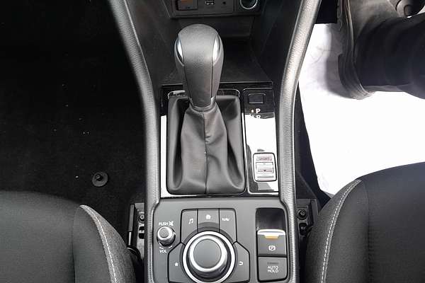 2024 Mazda 3 G20 PURE 300Q