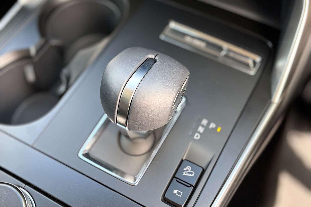 2025 Mazda CX-60 G40e Pure KH Series