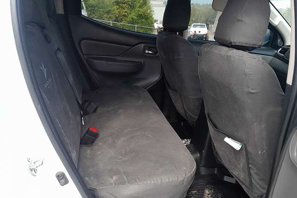 2017 Mitsubishi Triton GLX MQ 4X4