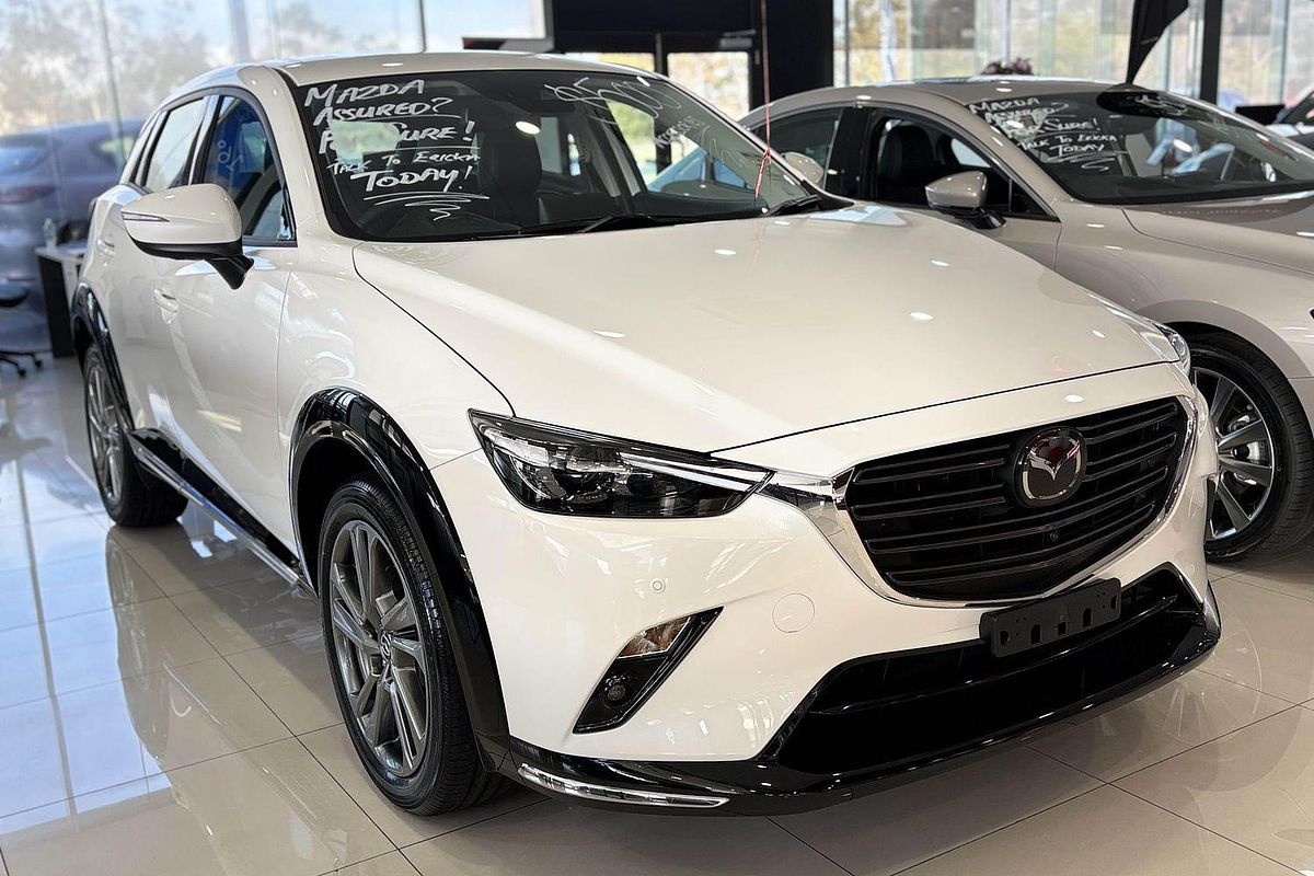 2025 Mazda CX-3 G20 Akari DK