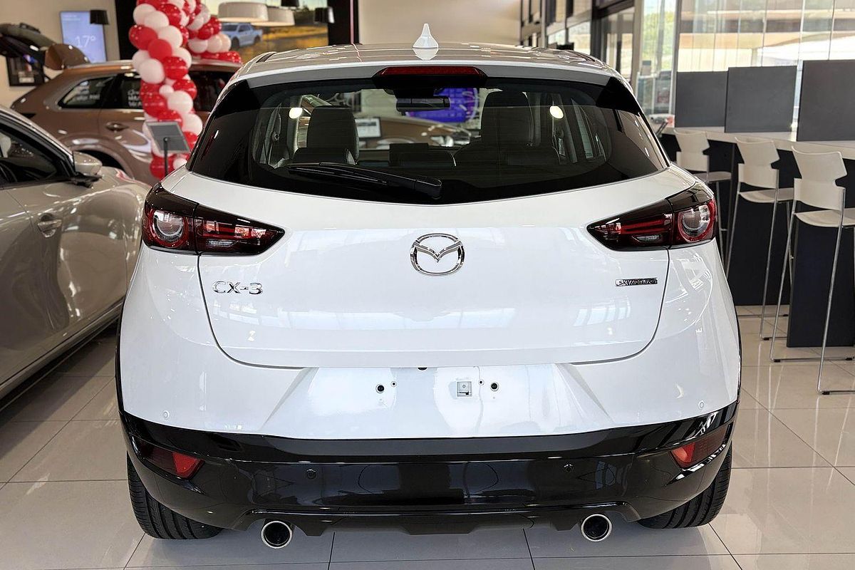 2025 Mazda CX-3 G20 Akari DK