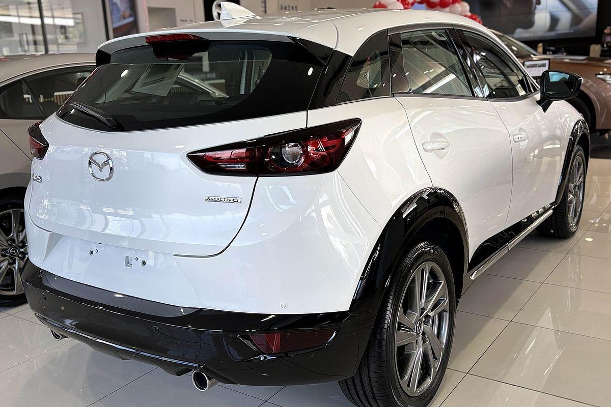 2025 Mazda CX-3 G20 Akari DK