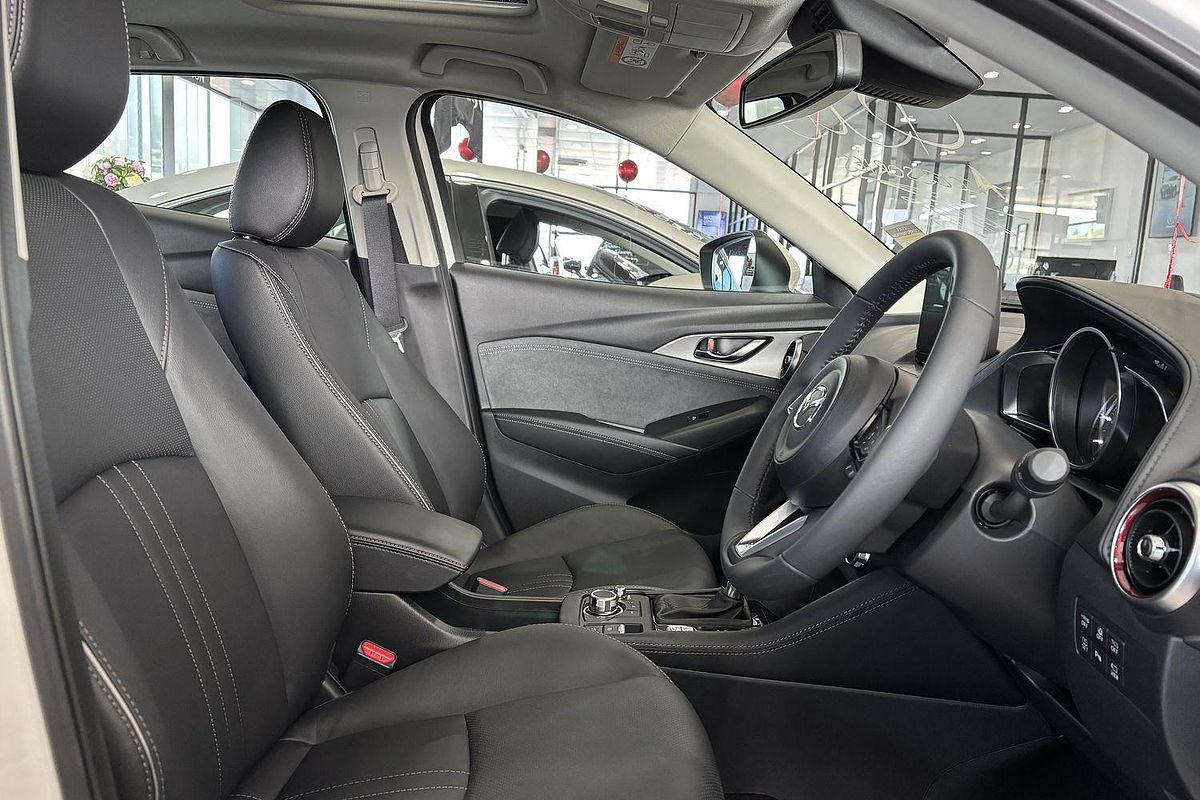 2025 Mazda CX-3 G20 Akari DK