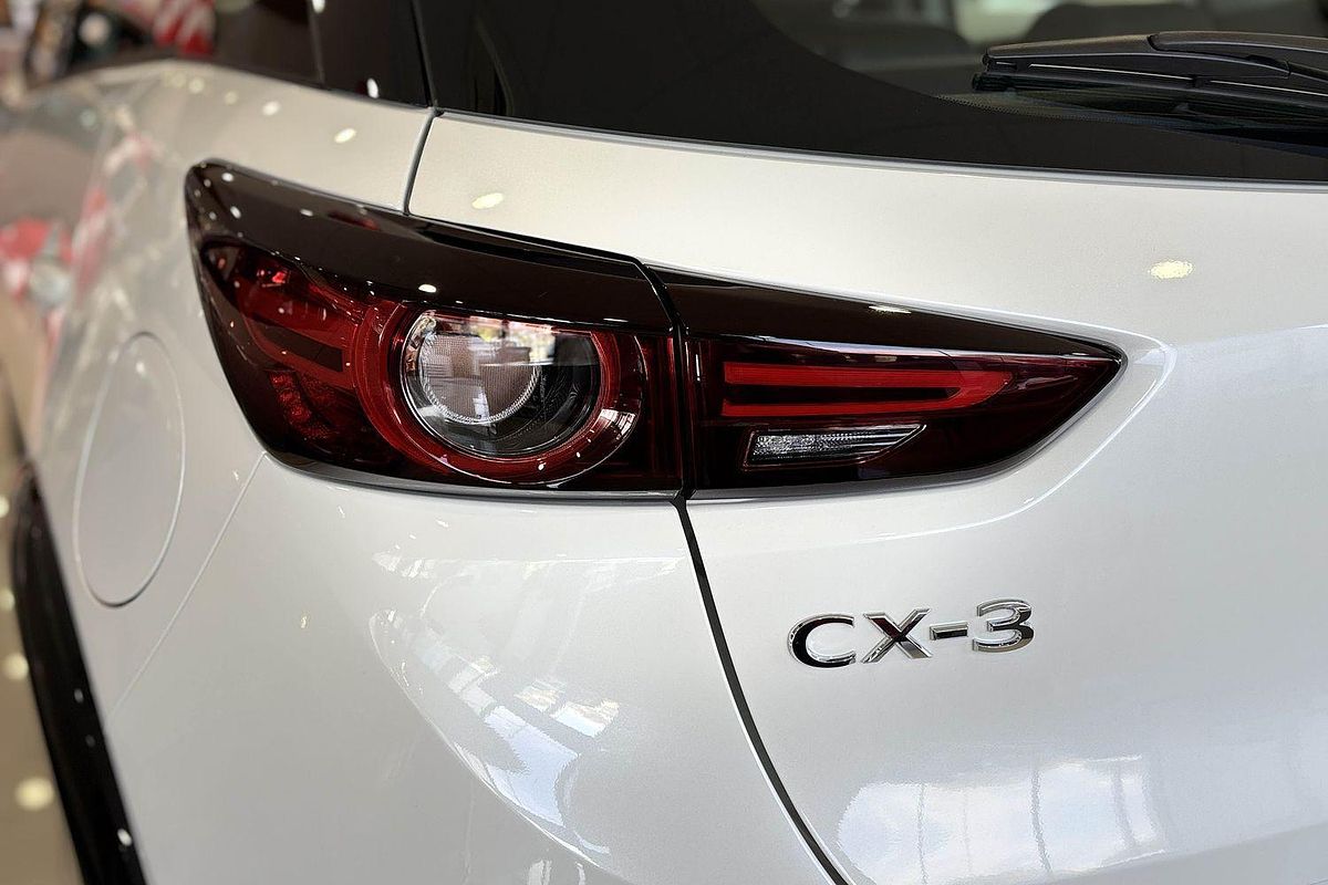 2025 Mazda CX-3 G20 Akari DK