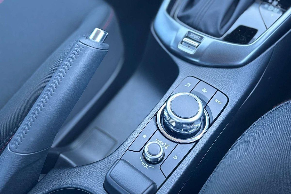 2025 Mazda 2 G15 Evolve DJ Series