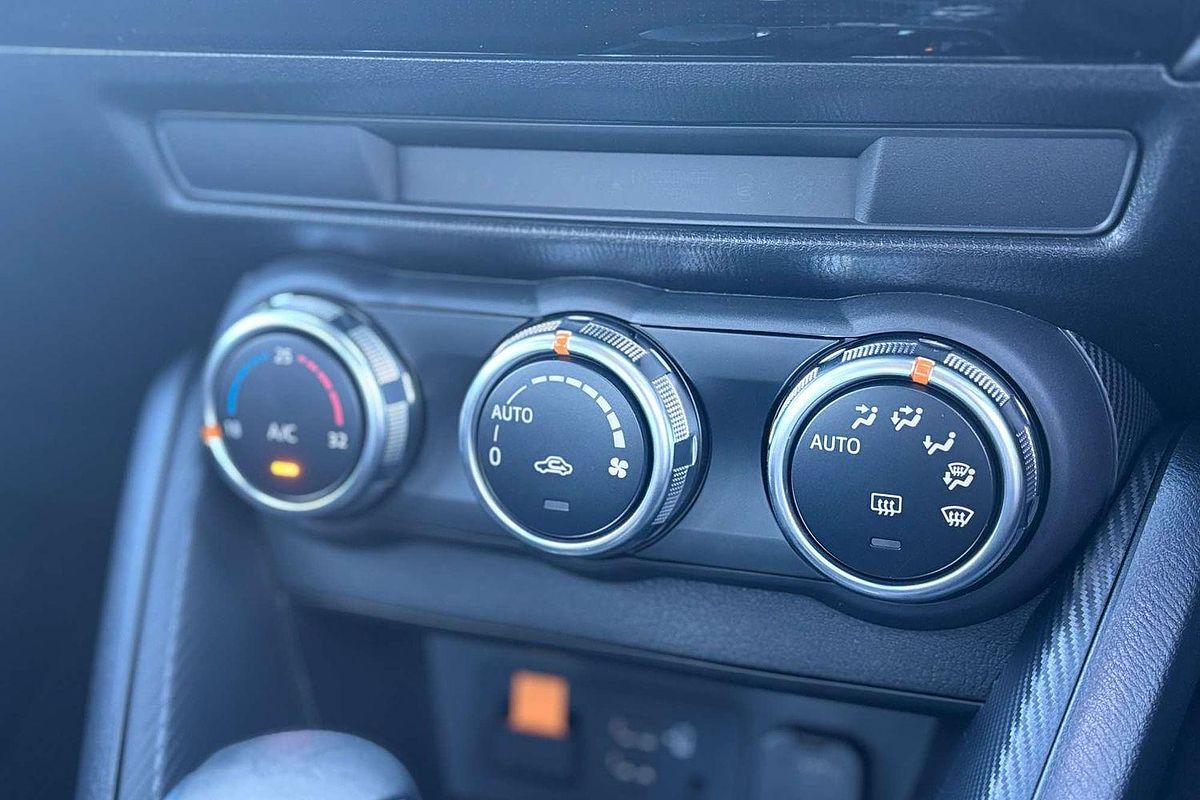 2025 Mazda 2 G15 Evolve DJ Series