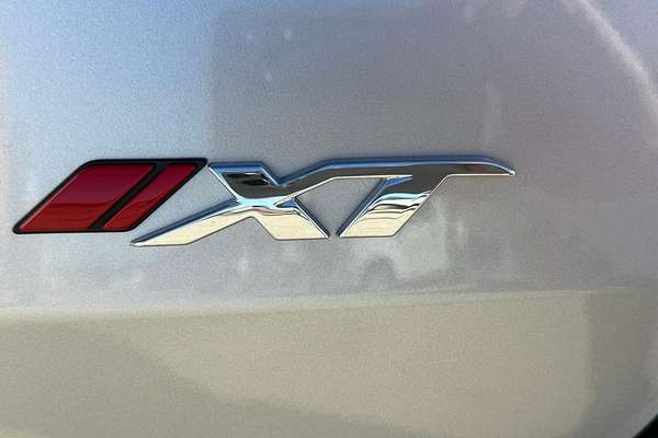 2025 Isuzu MU-X X-TERRAIN