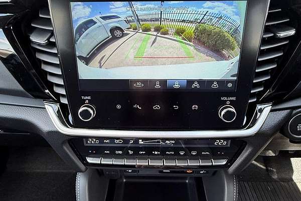 2025 Isuzu MU-X X-TERRAIN