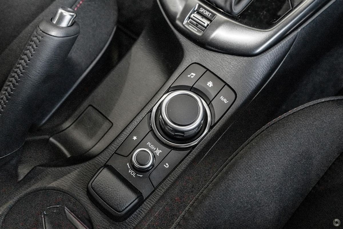 2025 Mazda 2 G15 Evolve DJ Series