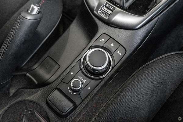 2025 Mazda 2 G15 Evolve DJ Series