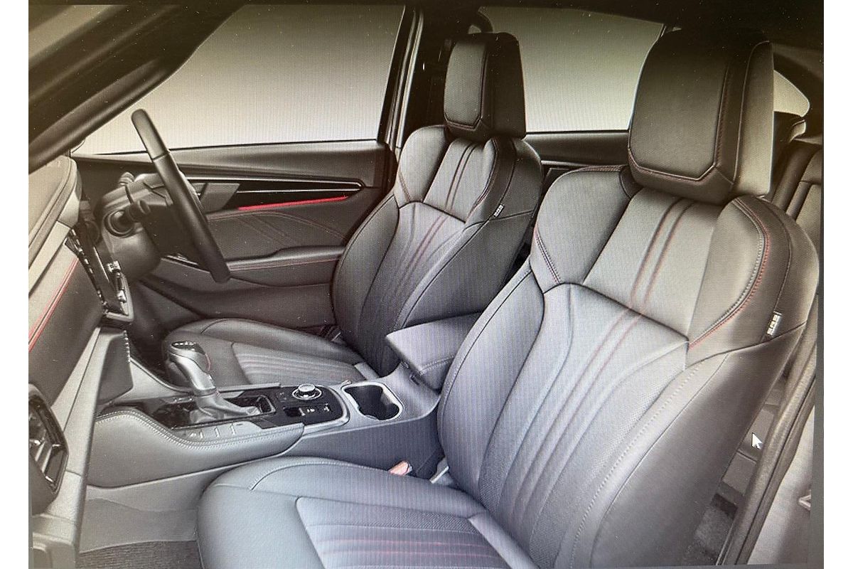 2025 Isuzu MU-X X-TERRAIN