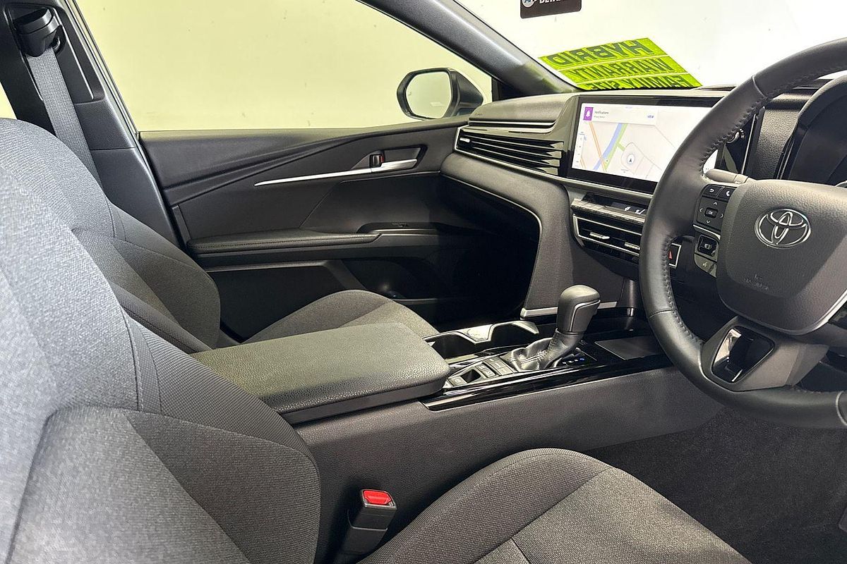 2024 Toyota Camry Ascent Sport AXVH80R