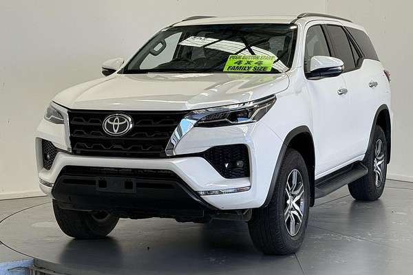 2024 Toyota Fortuner GXL GUN156R