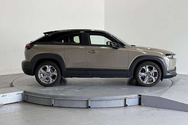 2023 Mazda MX-30 G20e Evolve DR Series