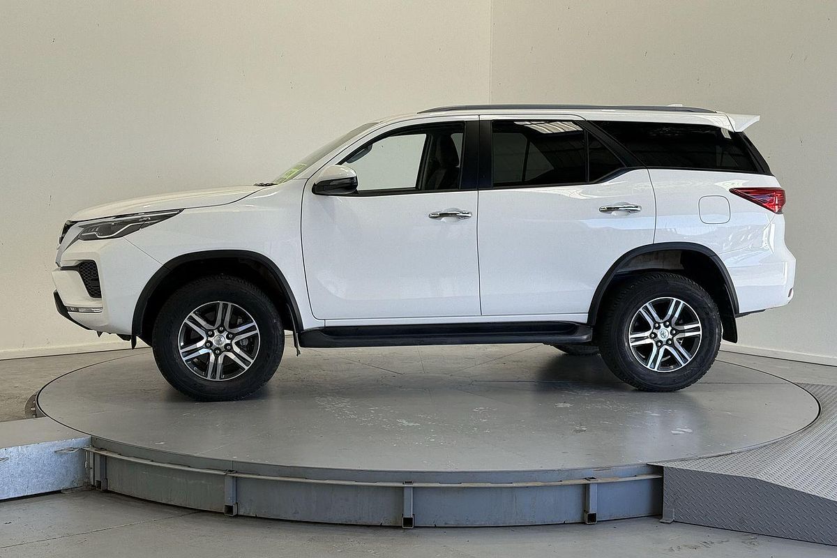 2024 Toyota Fortuner GXL GUN156R