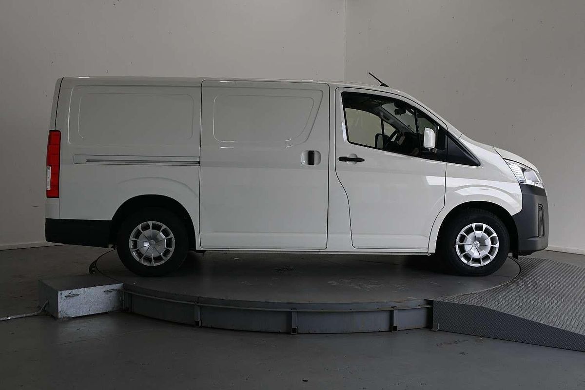 2024 Toyota Hiace GDH300R LWB